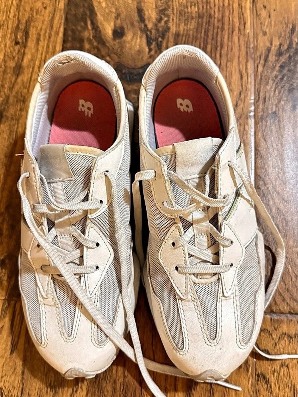 New Balance 608 Women's Sneakers US 7.5 NWT